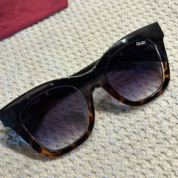 QUAY After Hours Sunglasses Black Tortoise Combo Frame Grey Gradient Fade Lenses - Picture 3 of 13